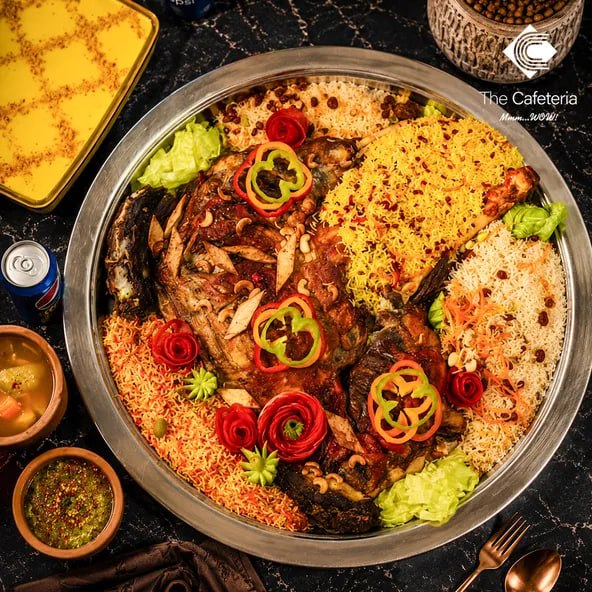 Platter Arabica Cafeteria
