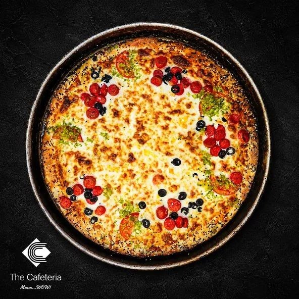 Cafeteria Pizza