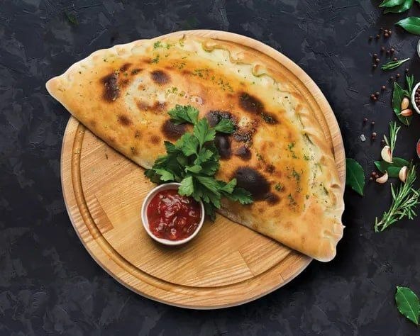 Calzone with any Toppings