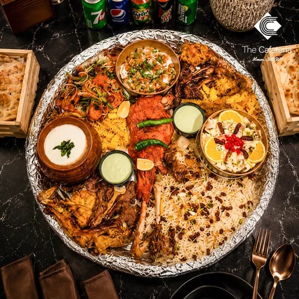 Platinum Cafeteria Platter
